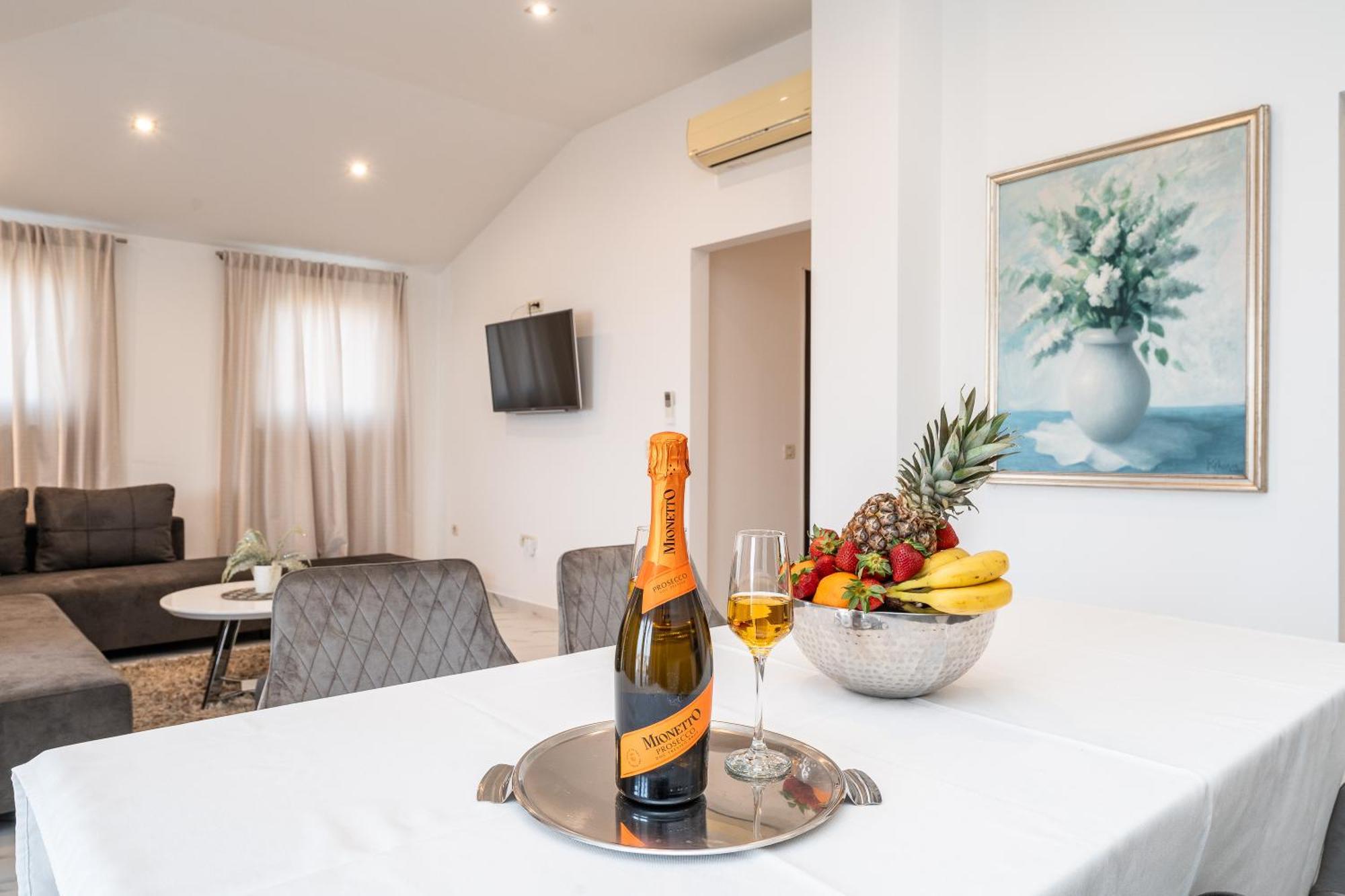 Apartments Very Good Life Preko Exterior foto