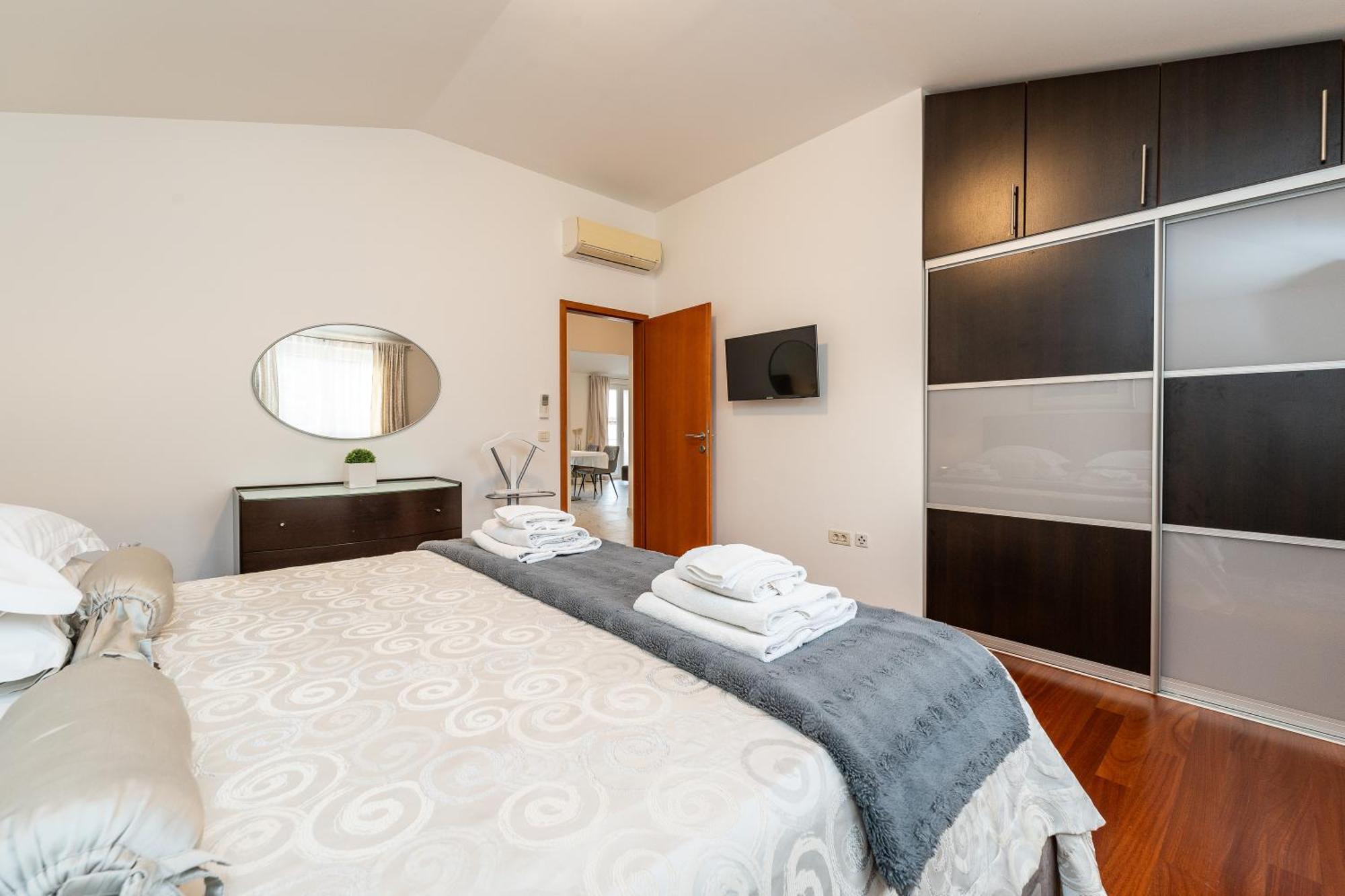 Apartments Very Good Life Preko Exterior foto